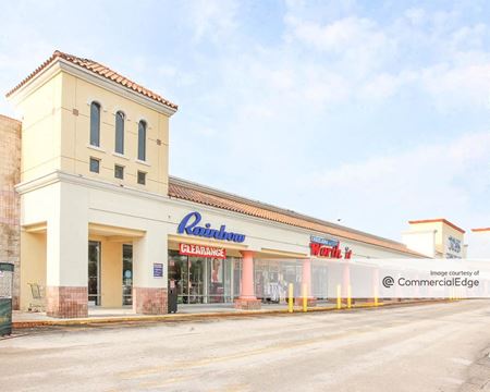 Retail space for Rent at 5750 NW 183rd Street in Hialeah