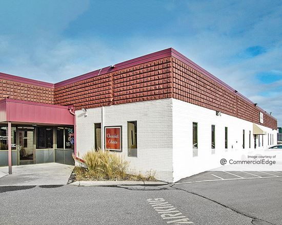 652-684 Transfer Rd Bldg