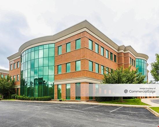 Plaza III at Hurstbourne Green