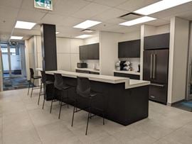 EZ Office - Hotel Arts Gallery