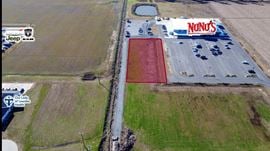 NuNu's Shadow Anchored Retail Center