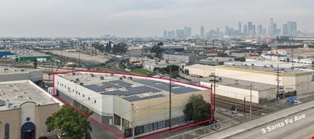 Industrial space for Rent at 2209-2211 S Santa Fe Ave in Vernon