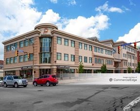 Medical Offices at Alexander Park Professional Center