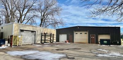 9,500 SF Available for Lease or Sale in Waukegan