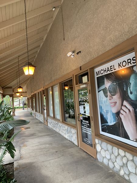 8977 Foothill Blvd - Rancho Cucamonga