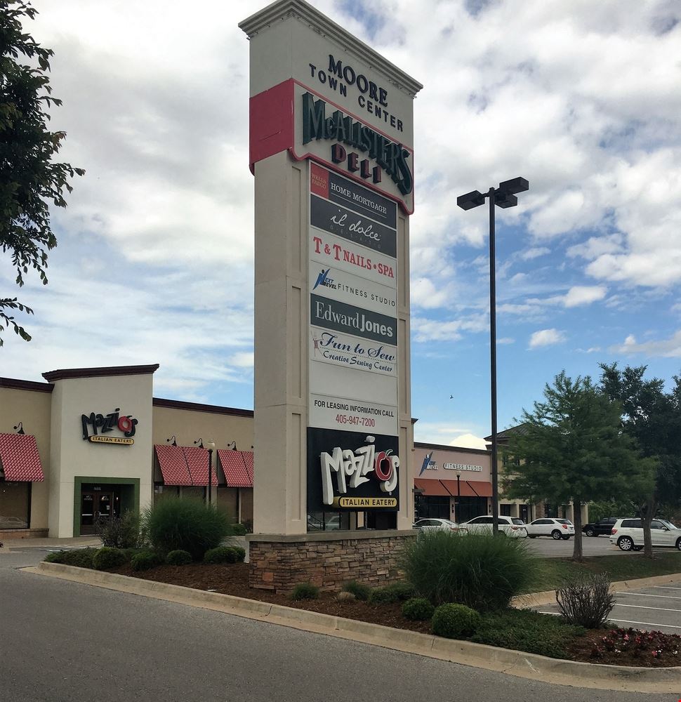Moore Town Center