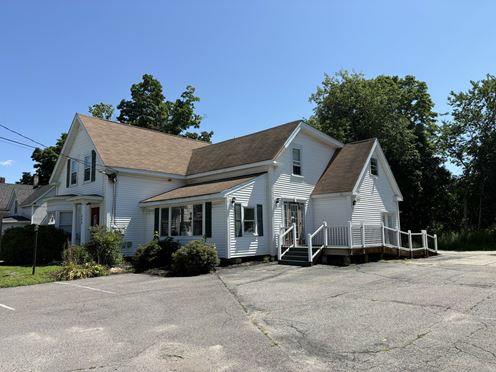 589 Daniel Webster Hwy