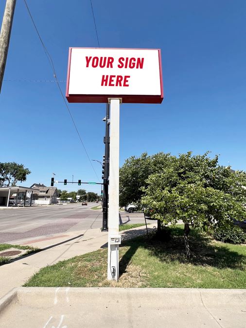 FORMER FAMILY DOLLAR