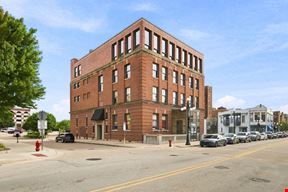 31 W Downer Pl, Aurora, IL 60506