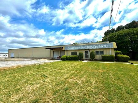 Office space for Rent at 1508 Central Parkway in Decatur