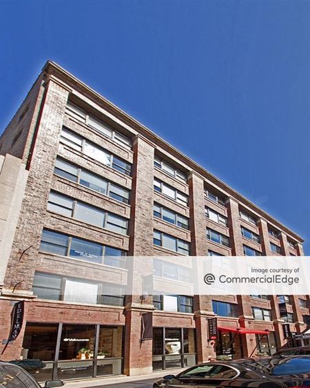 Photo of commercial space at 730 North Franklin Street in Chicago