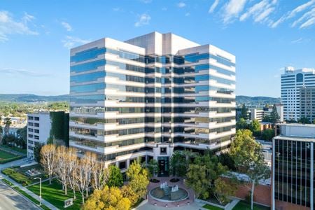 Office space for Rent at 21300 Victory Blvd. in Los Angeles