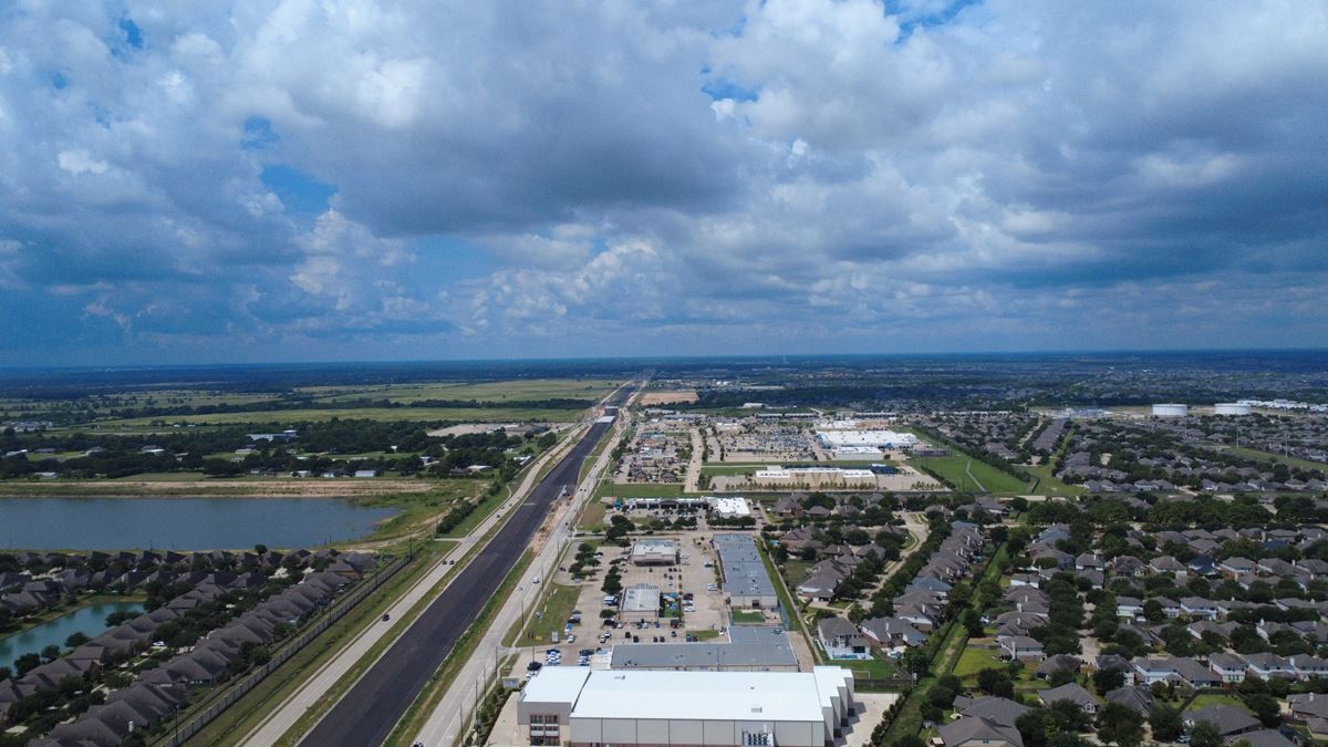 Shoppes at Westpark