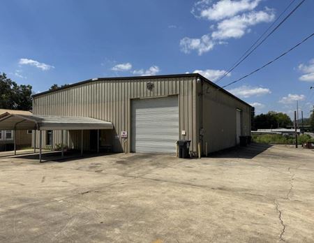 Industrial space for Rent at 1406 15th St N in Bessemer