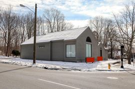 908 Allen St