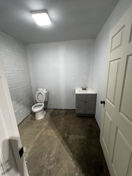 Newly Renovated Warehouse/Flex Space on 1st Avenue North