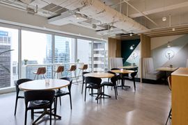 IQ Offices - – 1055 West Georgia Street