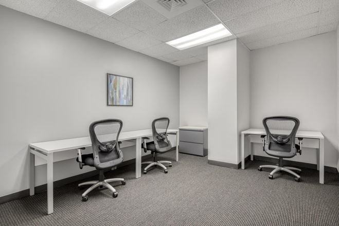 CT, Danbury - Lee Farm Corporate Park