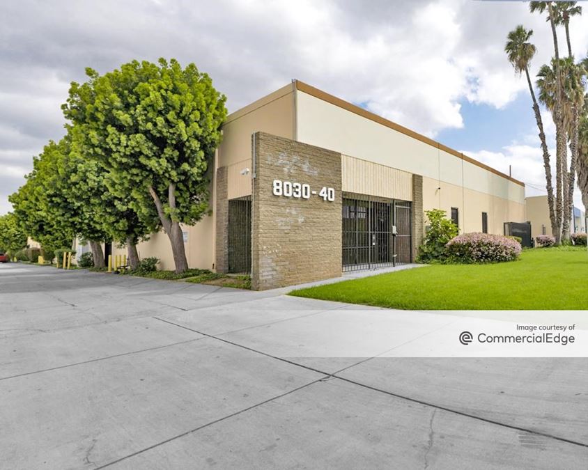 80308040 Deering Avenue 8030 Deering Avenue, Canoga Park, CA