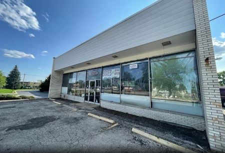 Retail space for Rent at 1730 Waukegan Rd in Glenview
