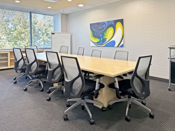 CA, Pleasanton - Corporate Commons