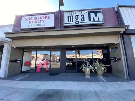 Retail space for Rent at 17942 Ventura Boulevard in Encino