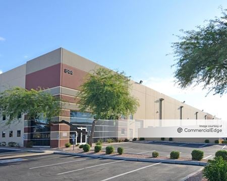 Industrial space for Rent at 844 N 44th Avenue in Phoenix