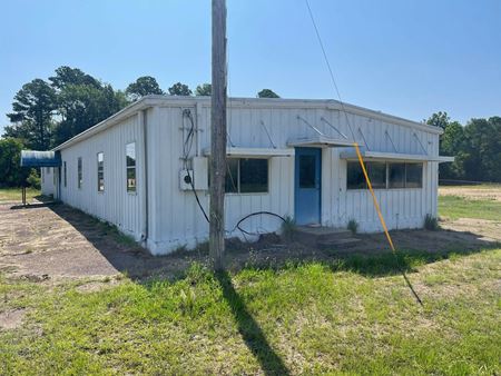 Commercial space for Sale at 2246 Flowood Drive in Flowood