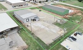 913 S 17th St - Yukon Industrial