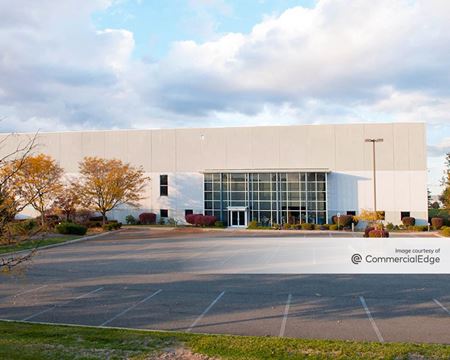 Industrial space for Rent at 100 Liberty Way in Cranbury