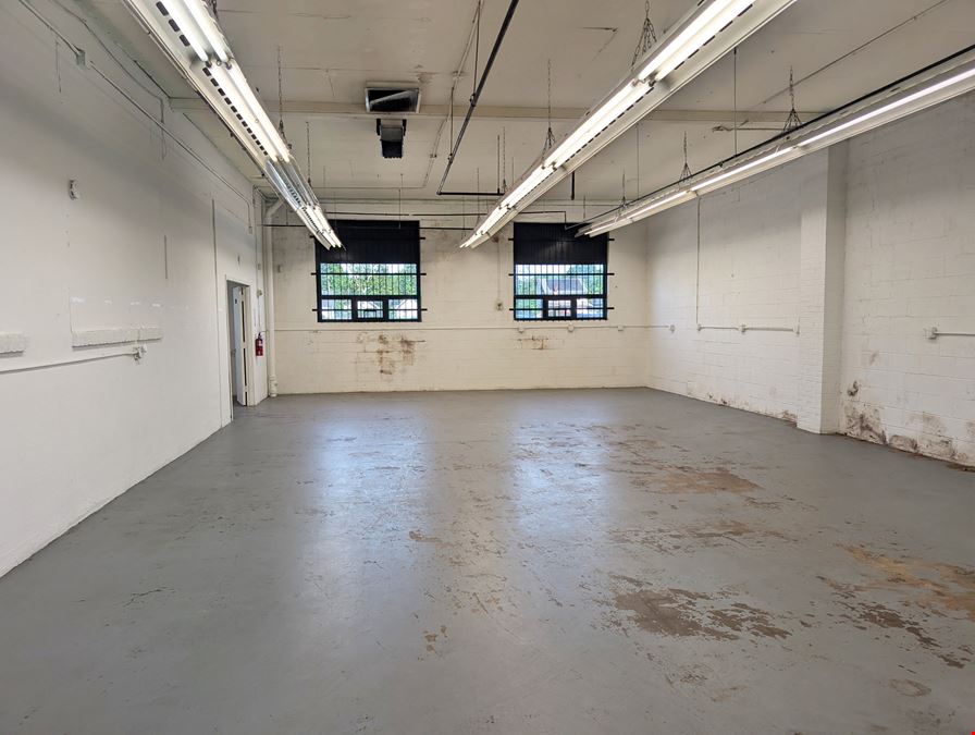 218A S Van Brunt Street