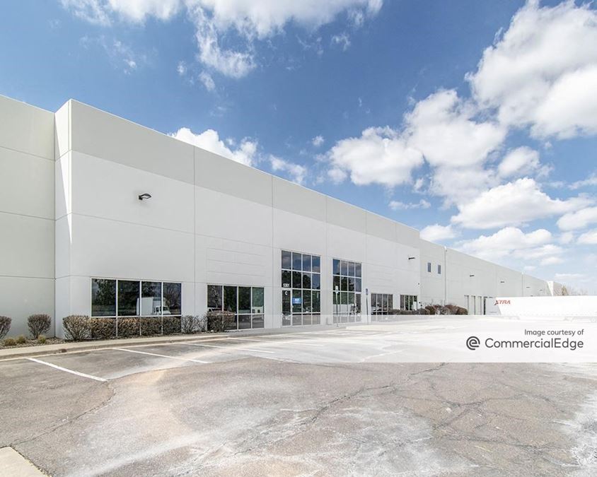 5301 Peoria Street, Denver, CO | Industrial Building