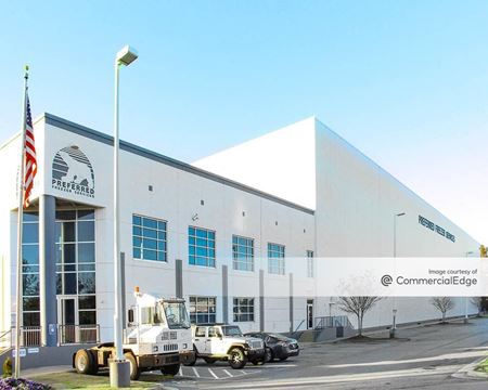Industrial space for Rent at 518 Forest Pkwy in College Park