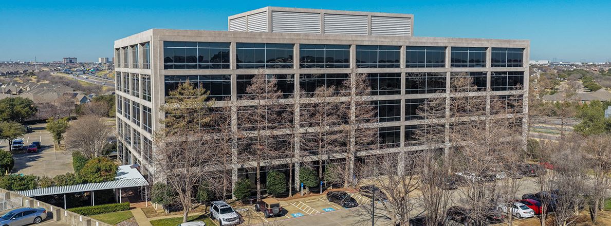 Retail space for Sale at 2250 W John Carpenter Fwy in Irving