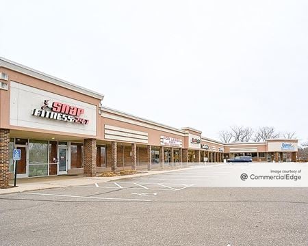 Photo of commercial space at 4681 Shoreline Drive in Spring Park