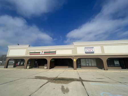Photo of commercial space at 18711-18891 15 Mile Rd in Clinton Township