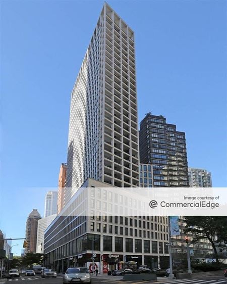 Retail space for Rent at 1865 Broadway in New York