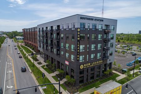 Retail space for Rent at 827-871 Goodale Blvd in Grandview Heights
