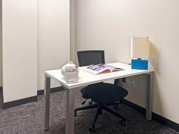 Regus - Brentwood - Summit View Drive