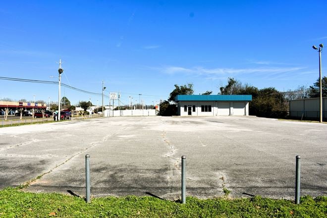 141 Mendel Pkwy. - 1,657 SF Office near Atlanta Hwy.