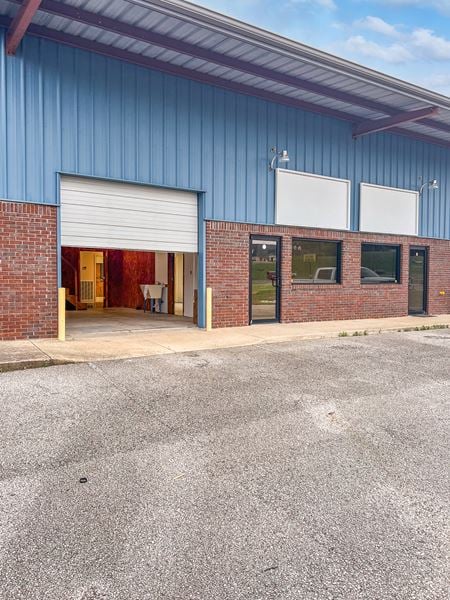 Photo of commercial space at 5901 Highway 69 S in Tuscaloosa