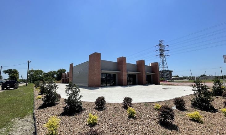Windfall Plaza Baytown