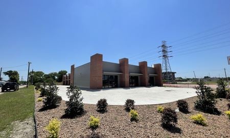 Retail space for Rent at 3320 North Main Street in Baytown