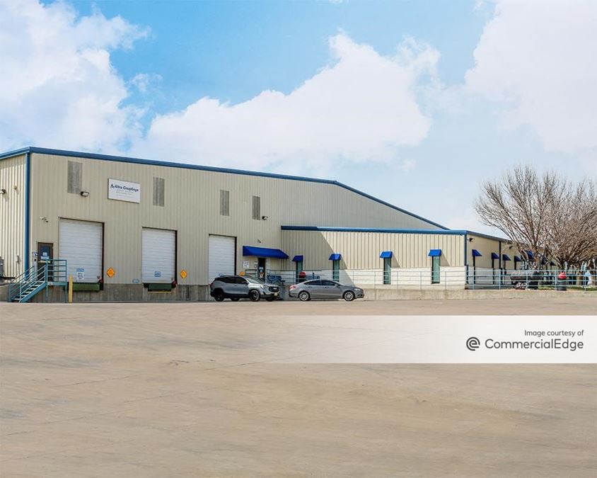 2000 Clovis R. Barker Road, San Marcos, TX Industrial Building