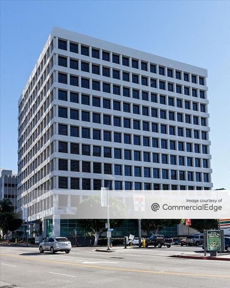 Office space for Rent at 11620 Wilshire Blvd in Los Angeles