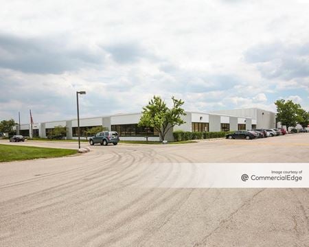 Industrial space for Rent at 425 East Algonquin Road in Arlington Heights