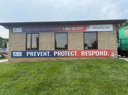 Office space for Sale at 3224 Winchester Ave in Ashland