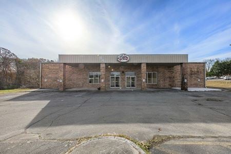 Retail space for Sale at 2808 E Lamar Alex Pkwy in Maryville