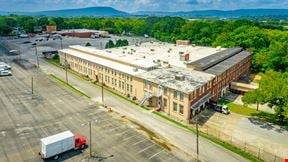 2001 N Chamberlain Ave Industrial and Office Mixed 147,302 SF on 11.59 Acres