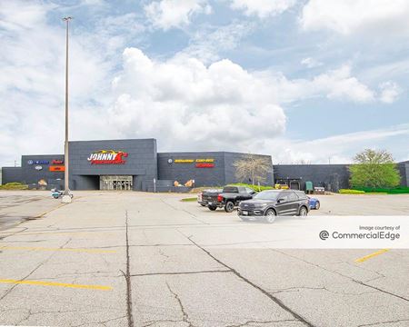 Retail space for Rent at 3000 Midway Mall in Elyria